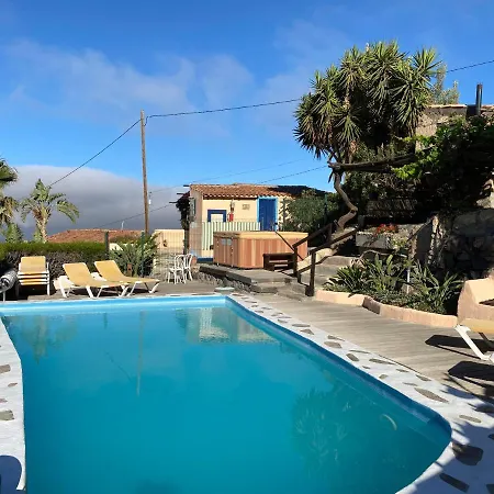 Casa La Paloma Holiday home